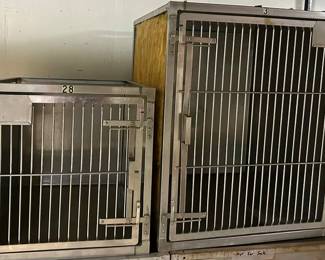 Vntg veterinarian office dog crates
Small $75
Large $95 