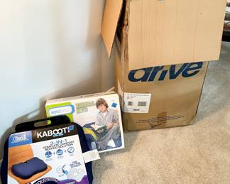 New Kabooti 3in1 Seating Solution $18
*twin Aerobed $15
*Twin Size (34w x 76long) Drive Premium Guard Gel foam mattress overlay 3.5” thick NIB $60
