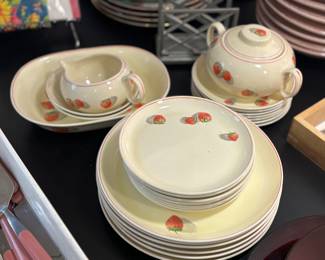 Vintage strawberry dishes / cream & sugar