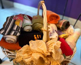 Wide selection of dish towels, every day and Hollidays 