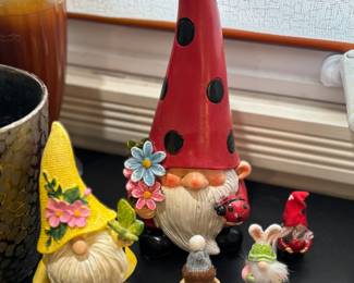 Gnomes 
