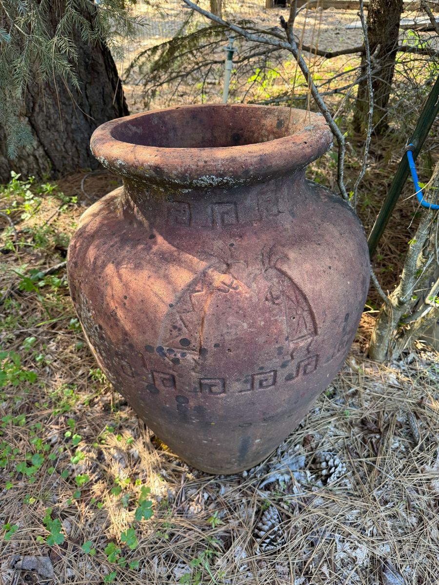 ESTATE SALE BY TINKER O’BRIEN in Mokelumne Hill, CA starts on 5/10/2024