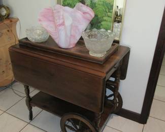 Angela tea cart with pink hanky vase
