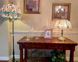 Entrance Table, Tiffany Style Floor Lamp
