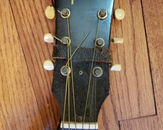 Vintage Gibson Lg1 acoustic guitar