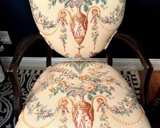 Beautiful Boudoir chair...excellent condition!