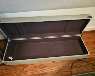 short foot locker foot rest