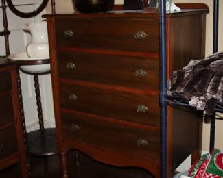 Antique vanity w/mirror, antique wash stand, antique chest of drawers