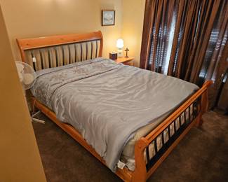 Queen-size bedroom furniture - Bed, dresser and night stand