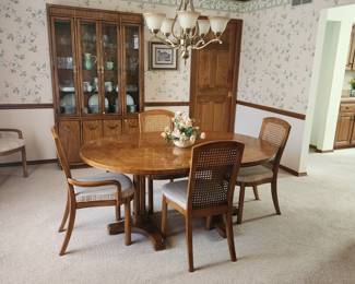 Matching Drexel dining room set