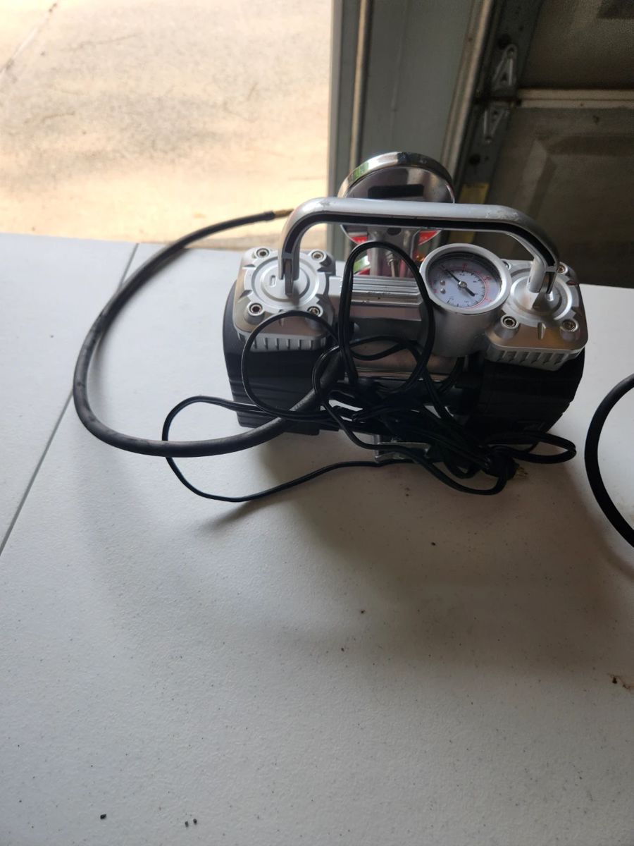 Moving Sale Tools and Furniture in Tallahassee, FL starts on 5/18/2024