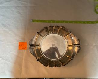 #42 - $250 Sterling bowl with handles mono - 476 gr. 