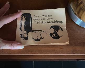 $400 - Philip Moulthrop (GA) listed artist - turned Tulipwood bowl - 7"