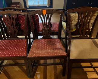 $250 set of 6 chairs 