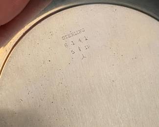 #22 - $275 Set of 8 sterling small bowls,mono. 694gr. 