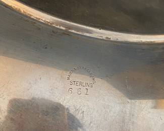 #3 - $200 - Sterling serving bowl mono Shell & floral rim 348 gr