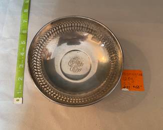 #37 -  $68 - Sterling small round dish reticulated 125gr. 