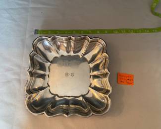 #43 - $200 Sterling B.G square scalloped bowl 394 gr. 