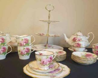 Royal Albert American Beauty Tea Service