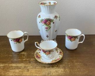 Royal Albert Old Country Roses China