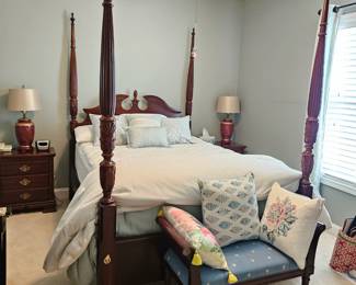 Four poster rice bed