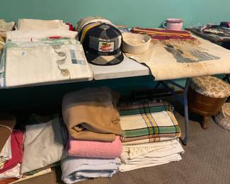 Hats, linens 