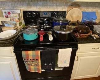 pots and pans, hand towels