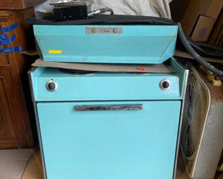 Vintage gas range and hood