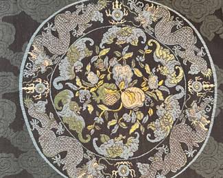 Pattern on the cushions 