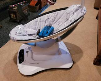 4 Moms Baby Bouncer And Bose Bluetooth Speaker