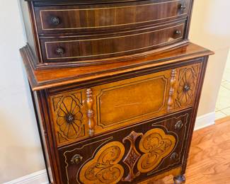 Early 1900s Two tone chest on chest 