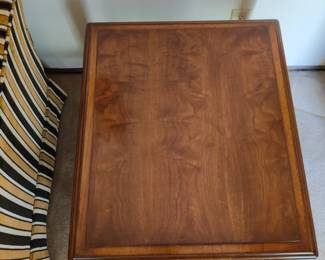 VINTAGE END TABLE - $20