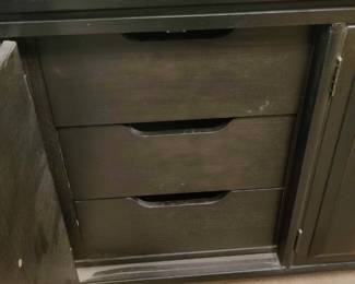 MCM - BUFFET SERVER - $60