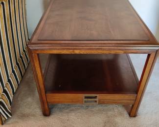 VINTAGE END TABLE - $20
