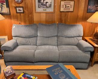 Lazy Boy Sofa Recliner 88”L 
