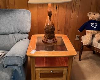 Riverside End Table 22”x 26”