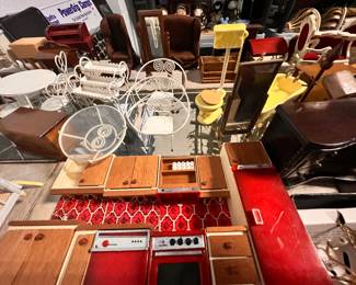 appliances for dollhouse plus cool patio set
