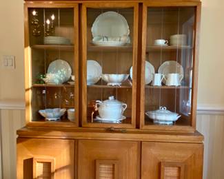 Small size display cabinet/sideboard
