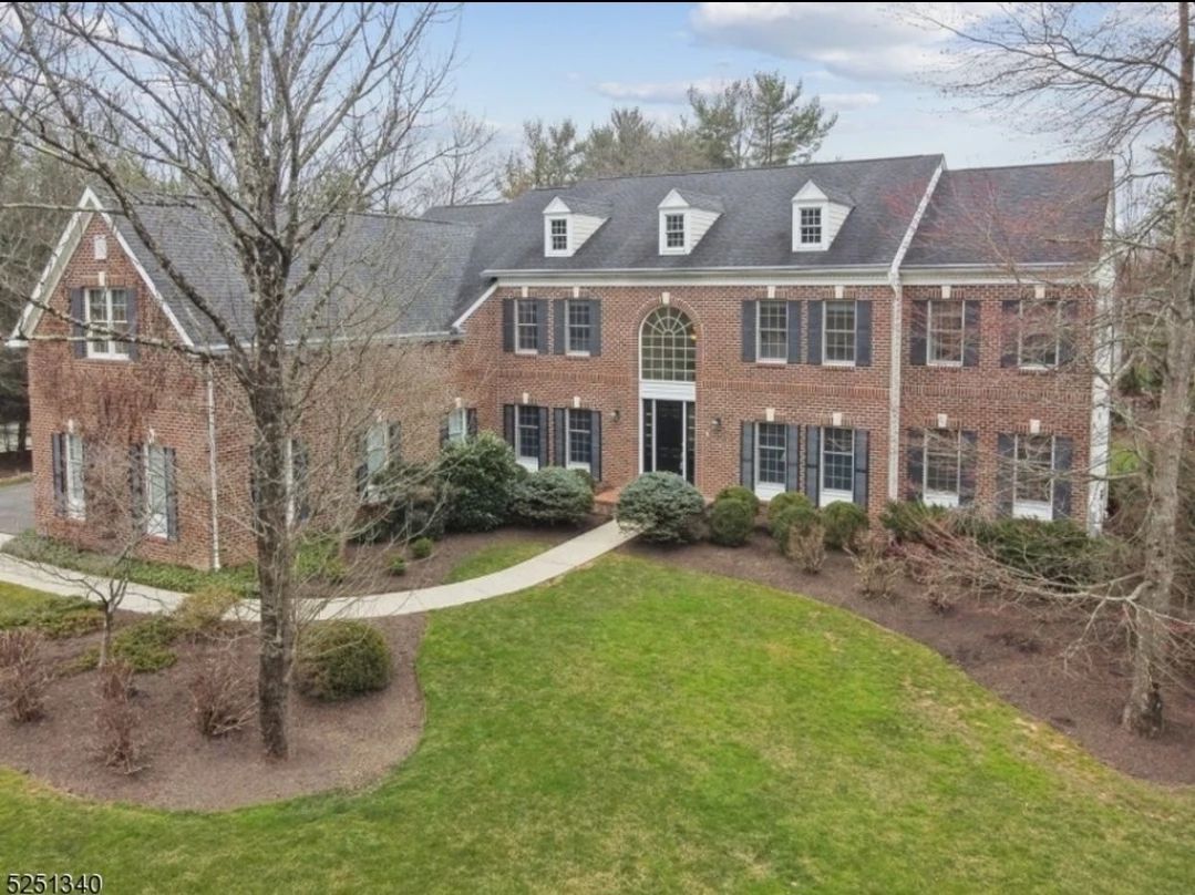 RD ESTATE SALES Basking Ridge starts on 5/17/2024