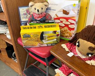 Here comes our kitchen which is full to the brim!