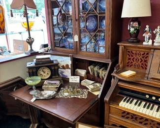 Nice Maddox Drop front Desk with beautiful fret work. Kimball Pump Organ (Chicago)
