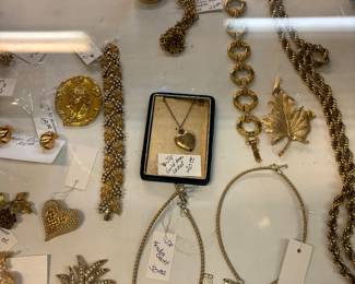 Vintage Jewelry: Trifari, Sarah Coventry, Coro, Benedikt New York, Brighton, Pocket Watch Pedre 17 Jewels, Helzberg Pocket Watch 10k Gold Ring,Sandar, Hobe, Access o Craft NYC and more