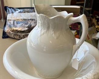 Love this pitcher and Bowl. Stamped.