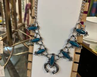 Sarah Coventry Squash Blossom