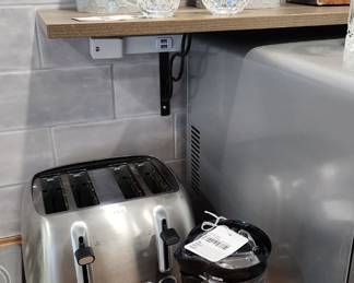 Waterford Cream and Sugar, Oster 4 slice toaster