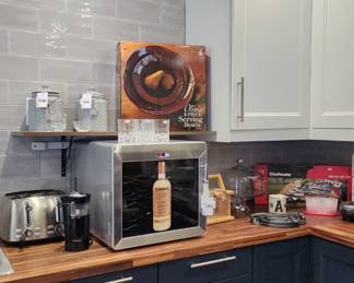 Waterford Cream and Sugar, Oster 4 slice toaster, 	Crystal whiskey tumblers set