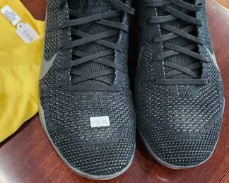 Nike Tennis Shoes