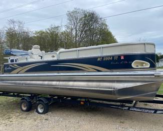 22’ 2008 Avalon Paradise L Elite Pontoon boat with 115 hp Yamaha outboard 4-stroke motor; includes 2009 Karavan tandem axle trailer; all in very good condition! 