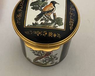 Halcyon Days England enamel pill box