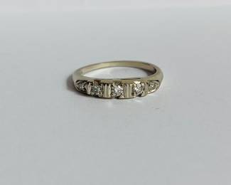 14 karat white gold and diamond ring